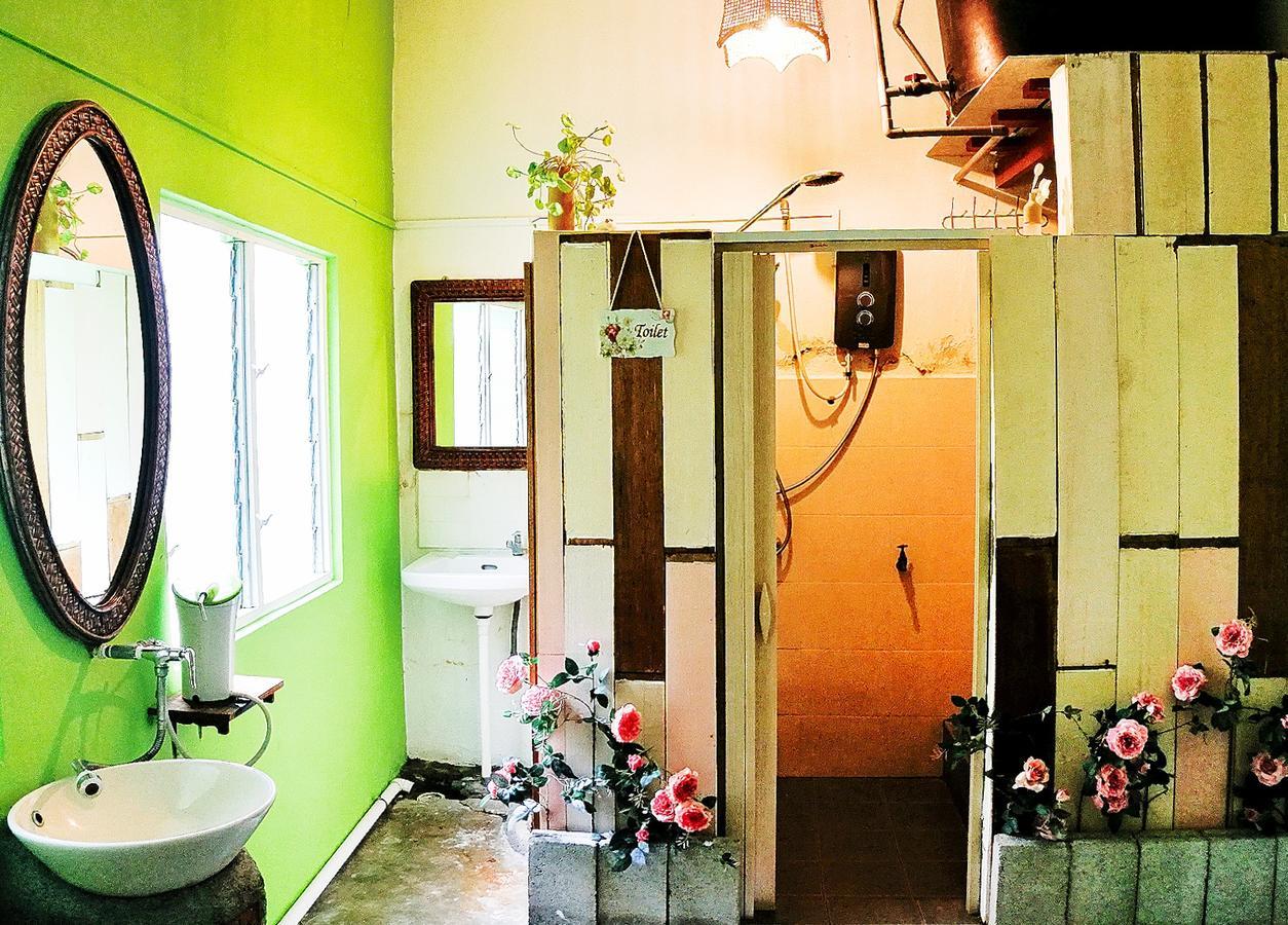 Ohana House @ 53 Kasturi Malacca Extérieur photo